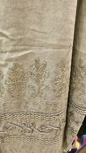 Capri Stonewash Pants