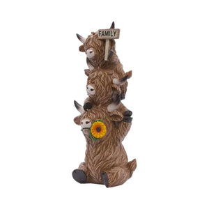 Saddle & Bloom Family Highland Cow