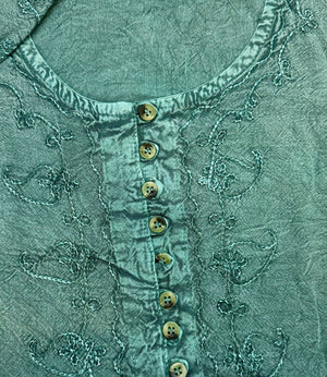 Bohemia Stonewash Top With Sleeves