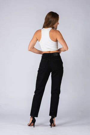 BLACK HIGH WAISTED MOM JEANS