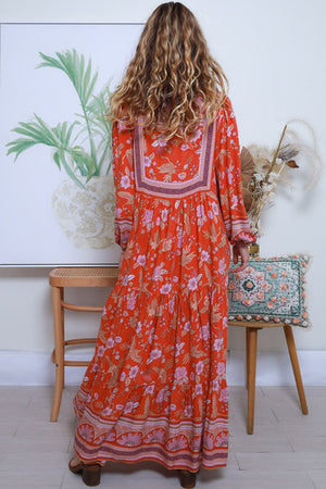 IB JAYLAH LONG SLEEVE MAXI DRESS
